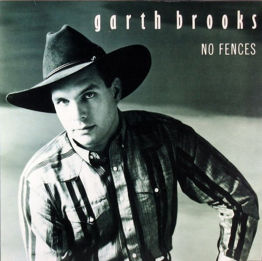 GARTH BROOKS No Fences Capital Records Nashville LP EST 2136 Super Rare! M-/VG+