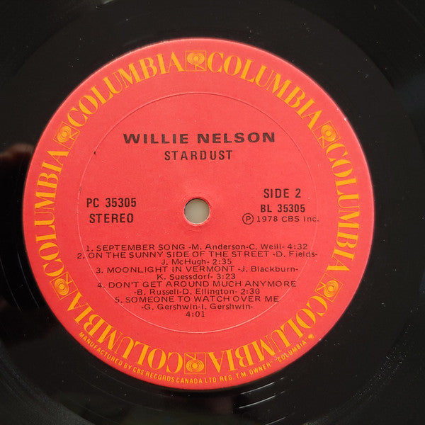 WILLIE NELSON Stardust Columbia Records LP (Canada) PC 35305 M-/VG+